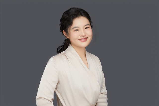 headshot_Emily_Gao