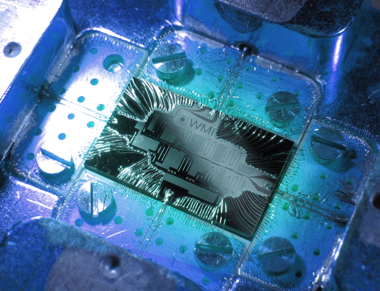 Quantum Chip by WMI.